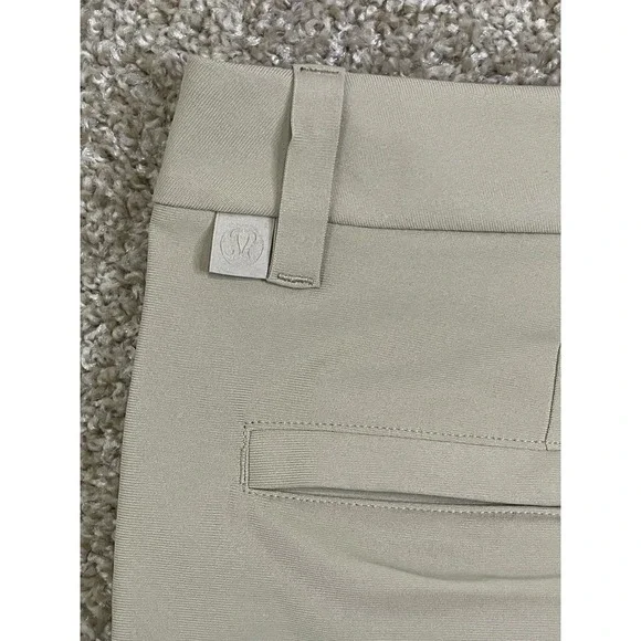 Lululemon Commission‎ Relaxed Fit Khaki Chino Shorts  Inseam Men's Size 32 - Picture 2 of 11